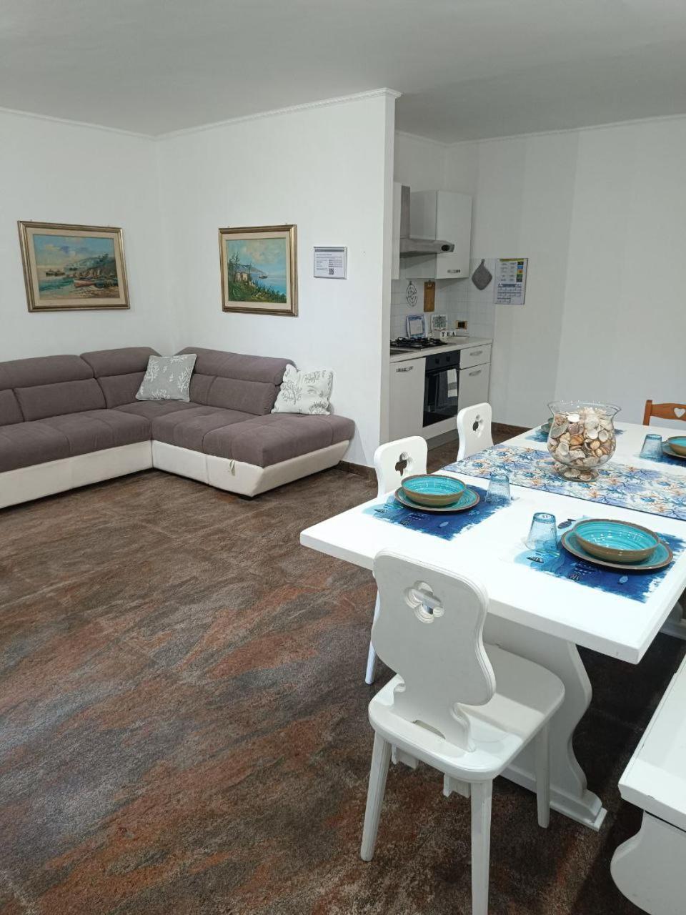 Regina Sul Mare Villa Terracina Eksteriør billede