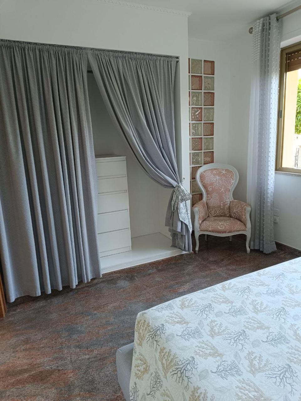 Regina Sul Mare Villa Terracina Eksteriør billede